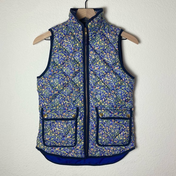 J. Crew X Liberty Fabric Excursion Quilted Down Blend Vest Catesby Floral Print - Picture 1 of 13